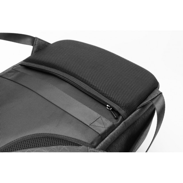 ARCTIC HUNTER τσάντα πλάτης B00218-BK με θήκη laptop, αδιάβροχη, μαύρη