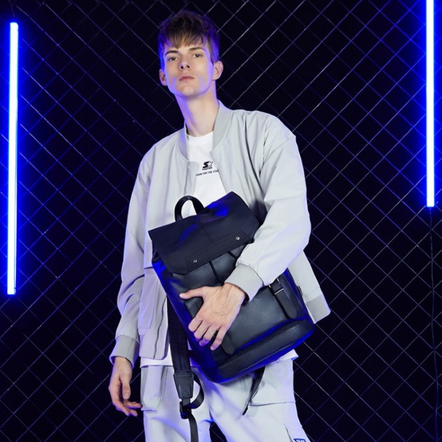 ARCTIC HUNTER τσάντα πλάτης B-00287-RMB με θήκη laptop, USB, μαύρη